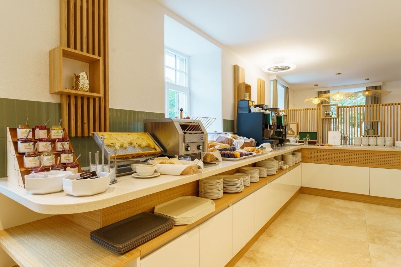 Tägliches inbegriffenes Frühstücksbuffet