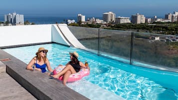 Outdoor pool, sun loungers