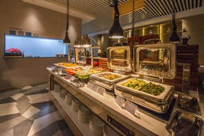 Desayuno de autoservicio (CNY 68 por persona) 