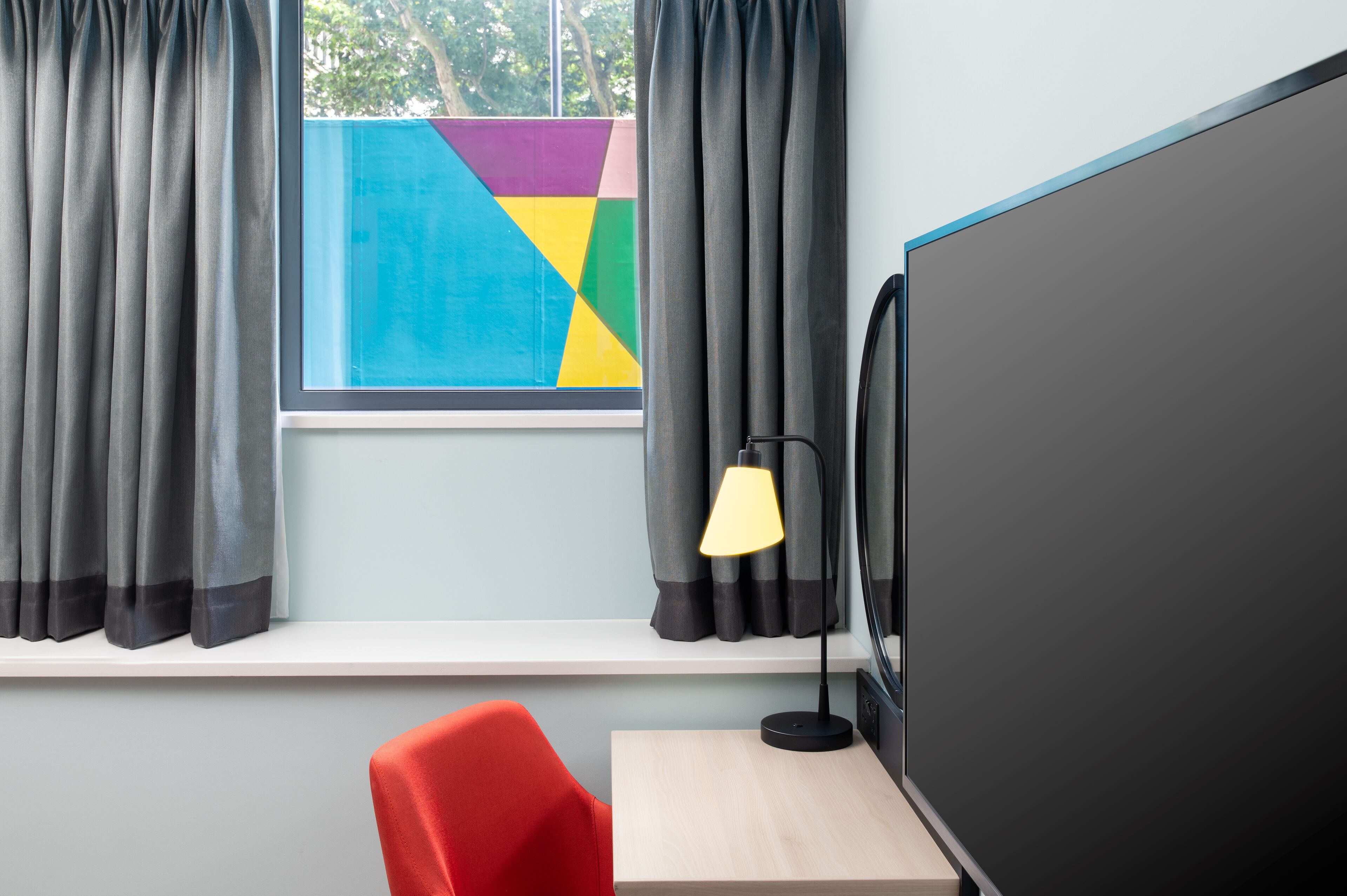 room, 1 king bed | 1 bedroom, hypo-allergenic bedding, in-room safe, desk