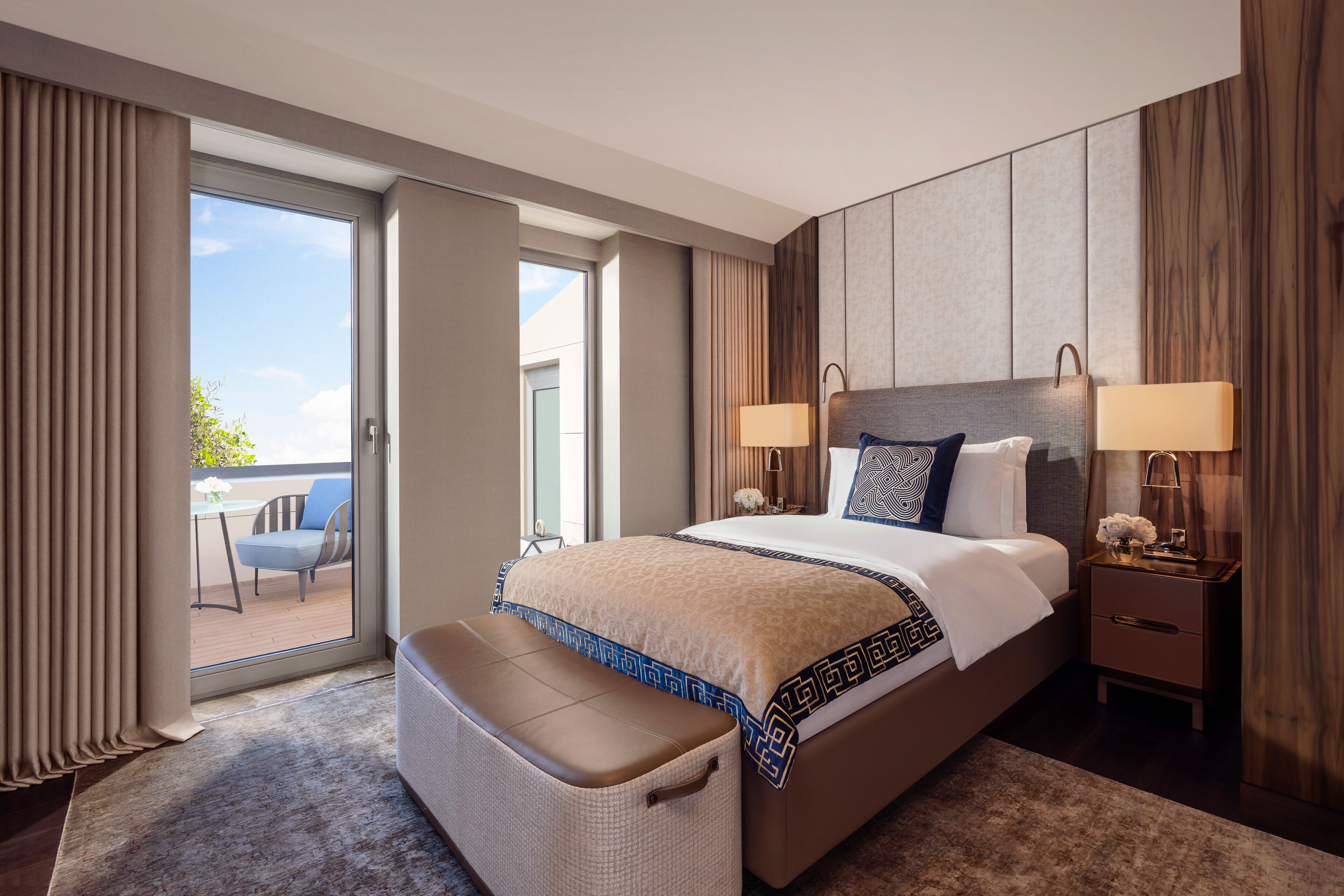 oriental suite | egyptian cotton sheets, premium bedding, down duvets, memory-foam beds