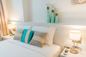 3 chambres, fer et planche à repasser, Wi-Fi, draps fournis