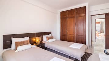 2 Schlafzimmer, Bügeleisen/Bügelbrett, kostenloses WLAN, Bettwäsche