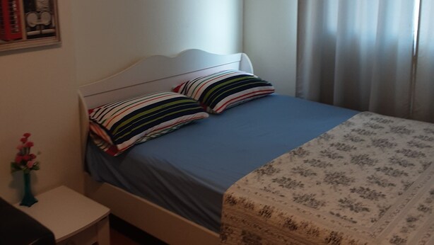 1 bedroom, internet (free)