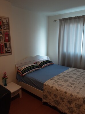 1 dormitorio y Internet gratis