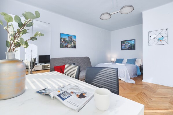 Studio, Kitchen | Living area