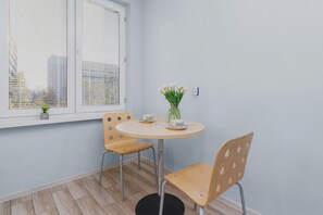 Studio, Kitchen | Dining room