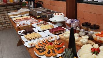 Petit déjeuner buffet