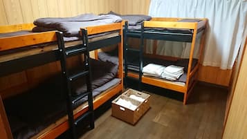 3 bedrooms, free WiFi, bed sheets
