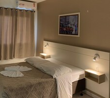 Standard Double Room | Minibar, free WiFi