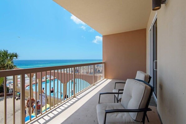 Property grounds - Coastal Condo 607 | Beachfront! (Panama City)