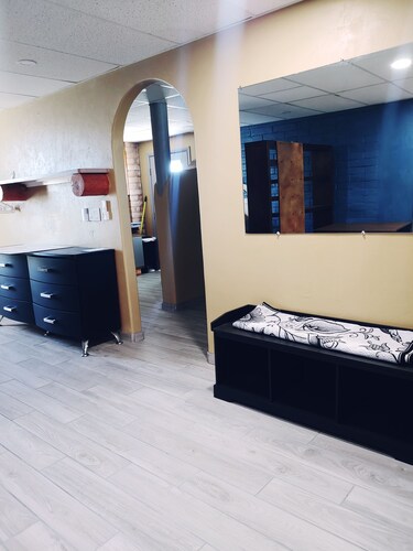 WELCOME Visitors - Contactless Check In/Out