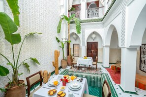 Free daily continental breakfast  - Riad Les Terrasses de Jemaa Elfna & Spa (Marrakech)