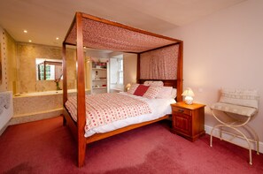 1 bedroom, Internet, bed sheets - Valentine Cottage - One Bedroom House, Sleeps 2 (Ambleside)