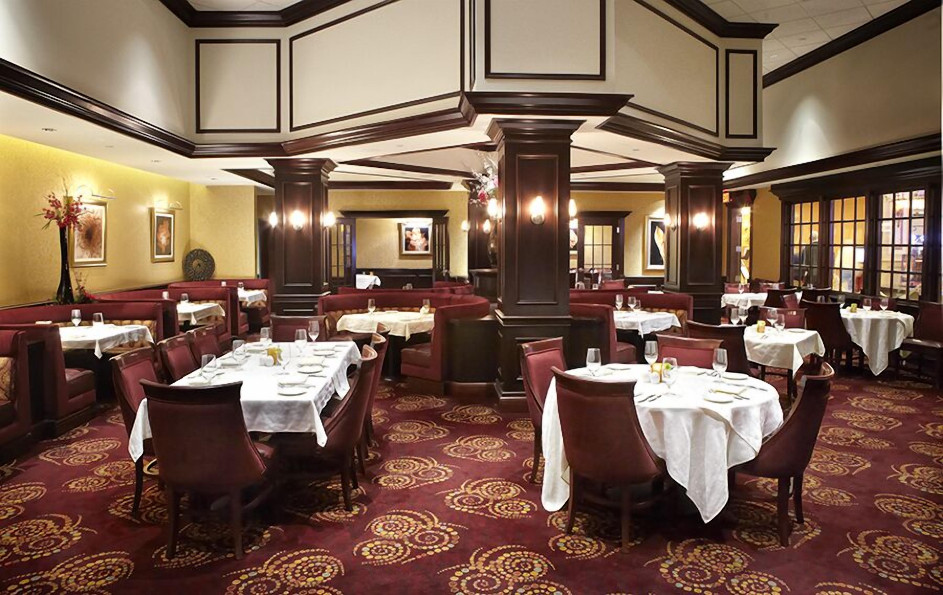 4 restaurants, breakfast served