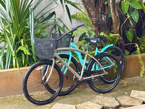Property grounds - Boutique Residence w/ Serene Patio & Free Bikes (Belize City)