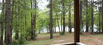 studio rm w/ full kitchen, 1 bth , private deck, & WiFi @ Kick Back Ranch.