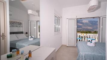 2 bedrooms, in-room safe, iron/ironing board, travel crib