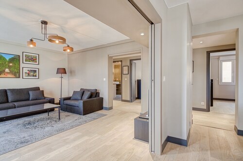 Le Gambetta - T3 Standing avec Parking, Wifi, Netflix