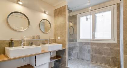 Le Gambetta - T3 Standing avec Parking, Wifi, Netflix