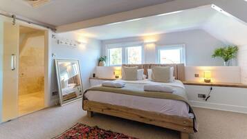 4 camere, ferro/asse da stiro, Wi-Fi, lenzuola