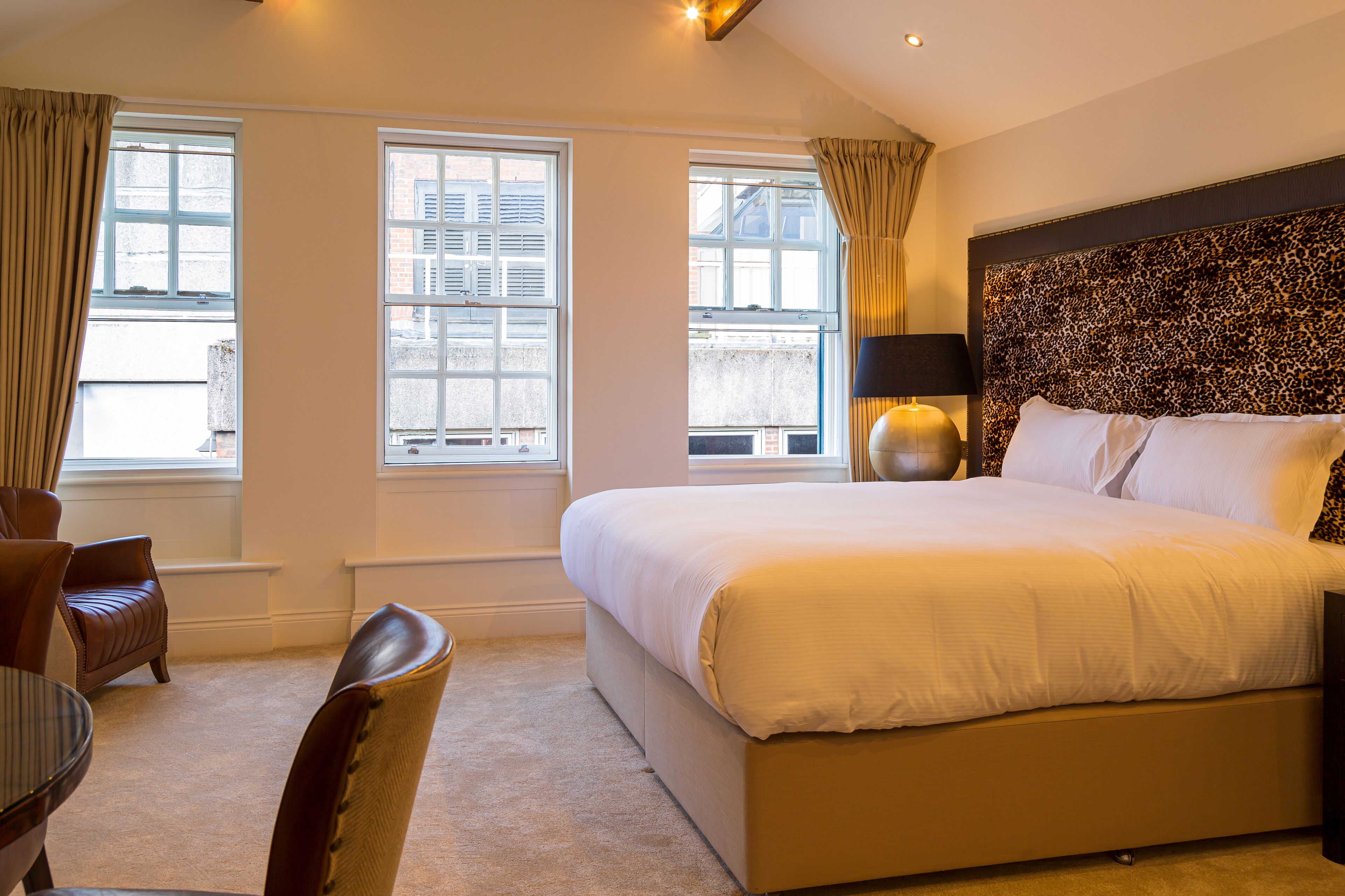 safari | 1 bedroom, select comfort beds, minibar, iron/ironing board