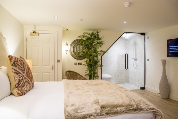 Studio Standar, 1 Tempat Tidur King | 1 kamar tidur, tempat tidur Select Comfort, dan minibar