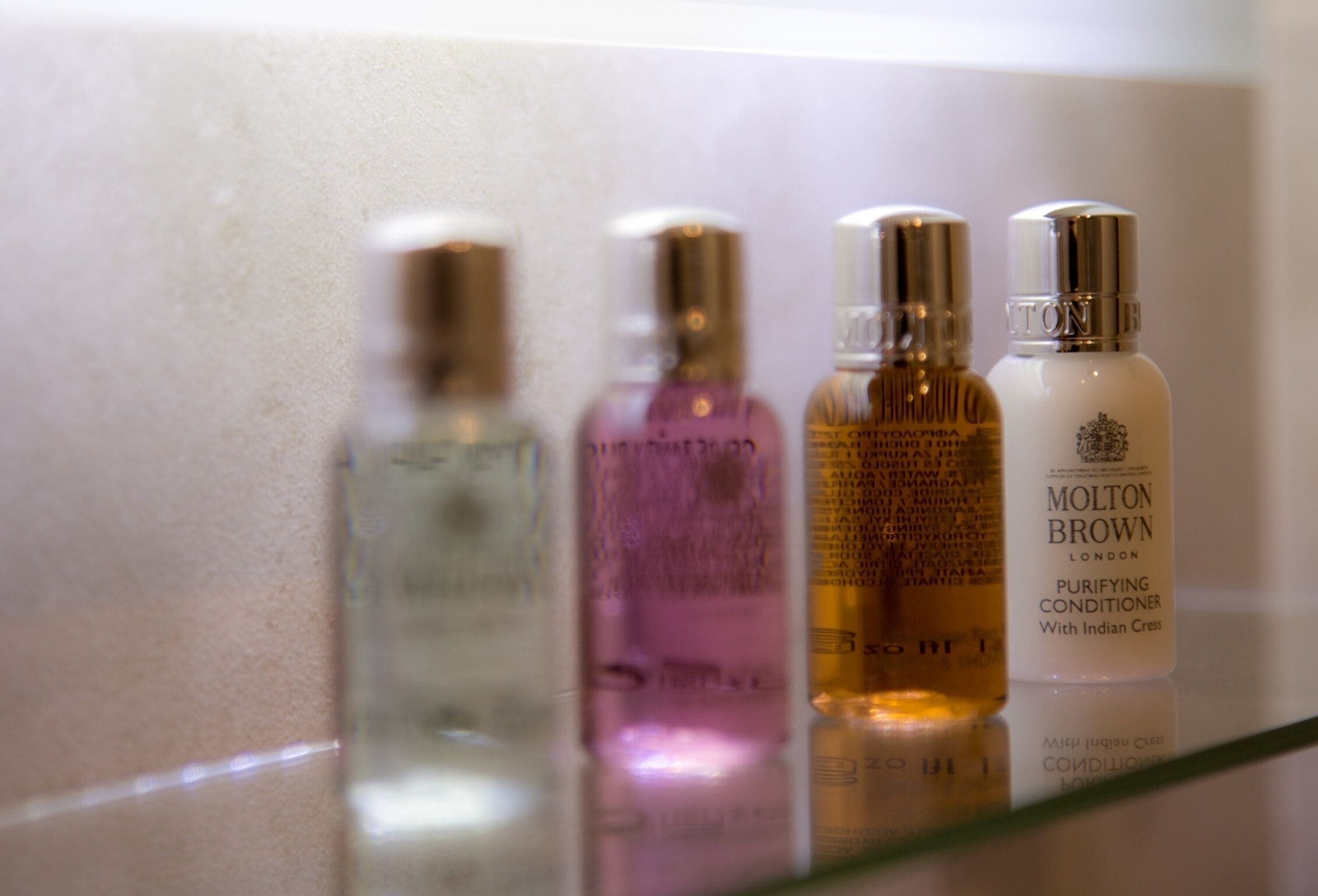 the tree house | bathroom | designer toiletries, hair dryer, towels, soap