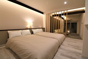2 bedrooms, desk, free WiFi, bed sheets