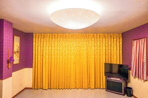 Interior - Inuyama Station and Castle 5min by walk Completely private Guest bathroom No shared space / Inuyama Aichi (Inuyama)