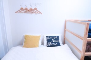 1 makuuhuone, silitysrauta/-lauta, ilmainen Wi-Fi, vuodevaatteet