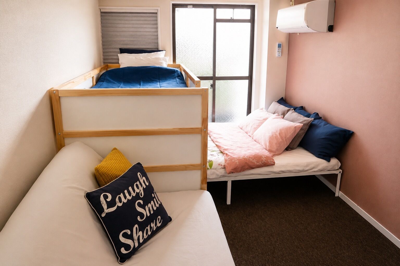 1 bedroom, iron/ironing board, WiFi (free), bed sheets