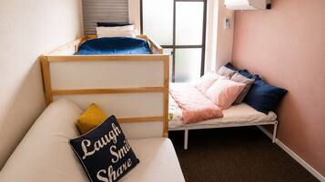 1 bedroom, iron/ironing board, WiFi (free), bed sheets