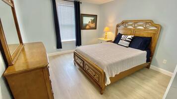 2 chambres, fer et planche Ă repasser, Wi-Fi gratuit, draps fournis