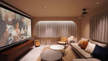 Télévision, console de jeux vidéo, Netflix, services de streaming