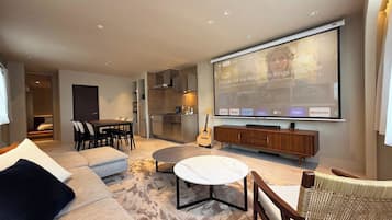 Télévision, console de jeux vidéo, Netflix, services de streaming