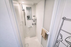 Hair dryer, towels