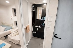 Hair dryer, towels