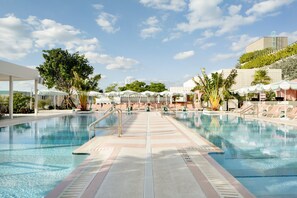 2 outdoor pools, open 7:00 AM to 7:00 PM, cabanas (surcharge)