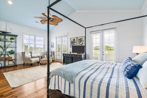 5 chambres, fer et planche à repasser, lit parapluie, Wi-Fi gratuit