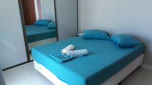 3 bedrooms, WiFi, bed sheets, wheelchair access