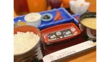 餐飲