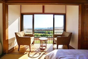 1 chambre, bureau, Wi-Fi gratuit, draps fournis