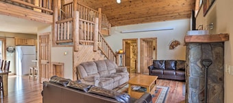 Scenic Hill City Cabin: Hiking & ATV Trail Access