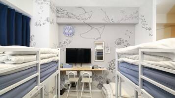 1 quarto, escrivaninha, ferros/tábuas de passar roupa, Wi-Fi de cortesia