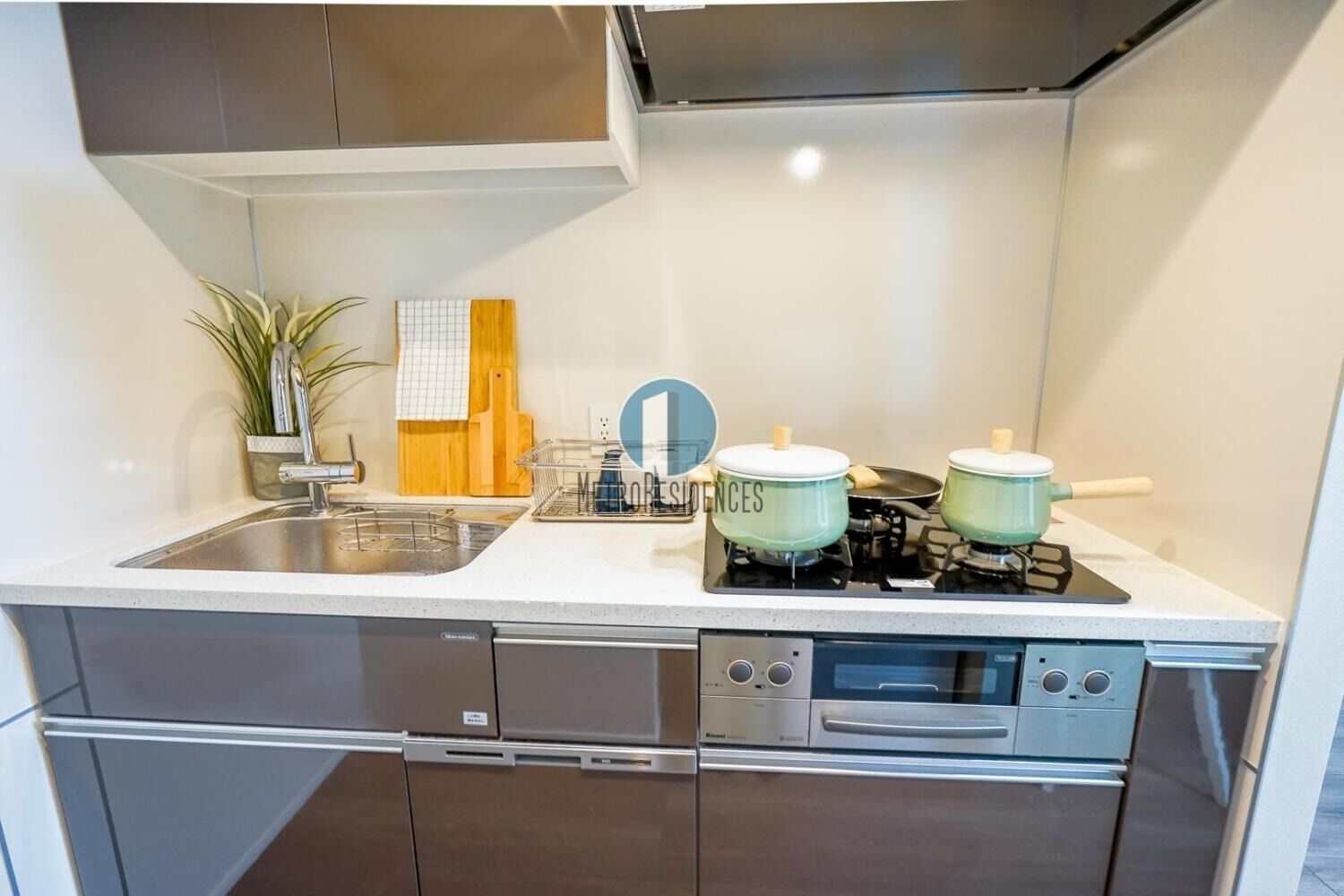 Fridge, microwave, stovetop, cookware/dishes/utensils