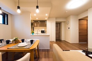 Dining - Ginza Suite 60m2 / Chuo-ku Tokyo (Chuo-ku)