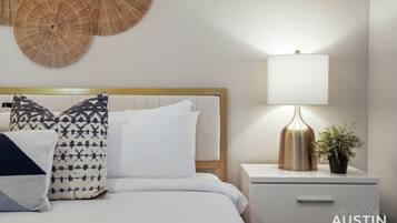 2 Schlafzimmer, Schreibtisch, Bügeleisen/Bügelbrett, kostenloses WLAN