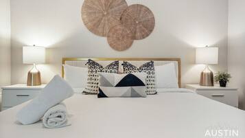 2 Schlafzimmer, Schreibtisch, Bügeleisen/Bügelbrett, kostenloses WLAN