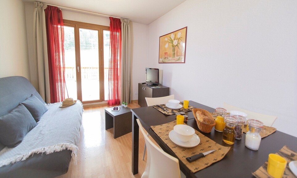 Appartement Avec Balcon | Accès Piscine - Les Orres